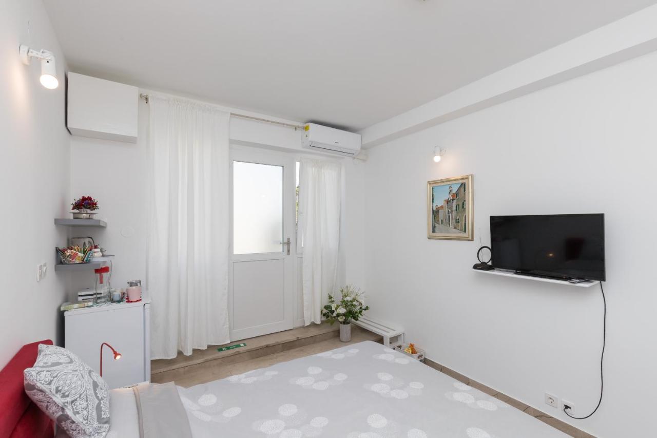 דוברובניק Apartment & Rooms Primi With Free Parking מראה חיצוני תמונה